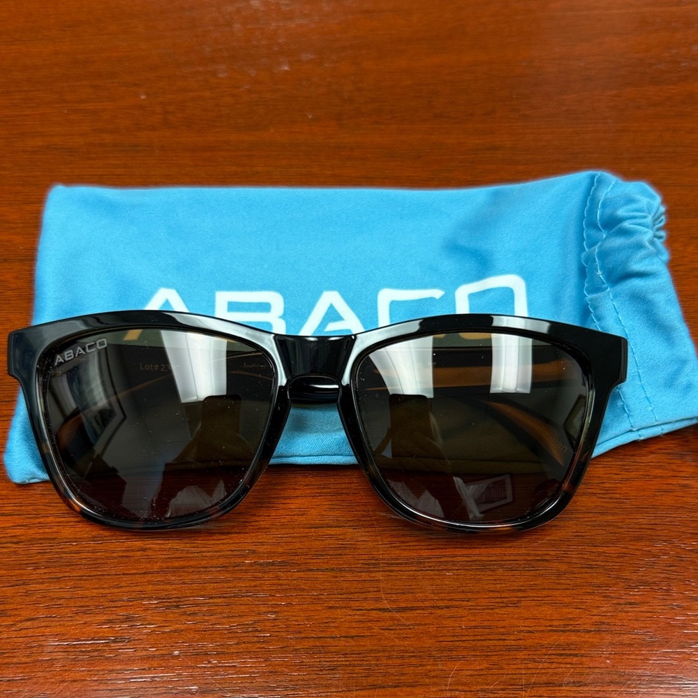Black Women's Sunglasses